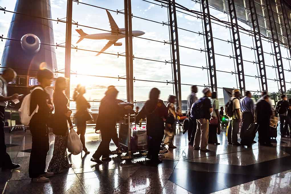 210042967 featured image FAA Looks Into Permanent Helicopter Restrictions Around Reagan Airport