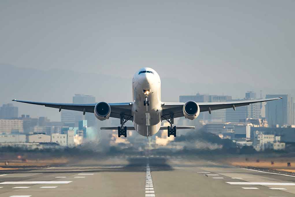 559714906 featured image Has There Actually Been a Surge in Plane Accidents?