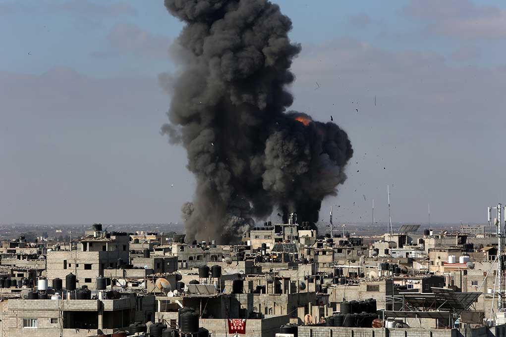 1973247644 featured image Large explosion over a crowded urban area