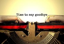 Typewriter with Time to say goodbye text.