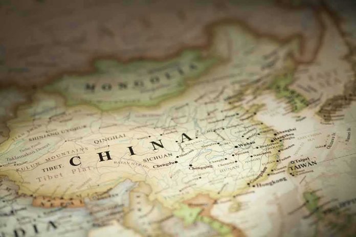 shutterstock_189226358-1- Detailed map highlighting China and surrounding regions