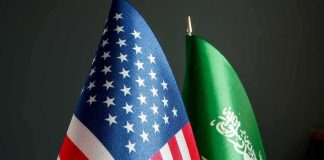 United States and Saudi Arabia flags side by side