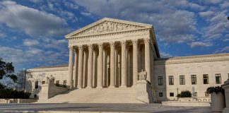 Man Pleads Guilty To Making Threat Against SCOTUS Justice