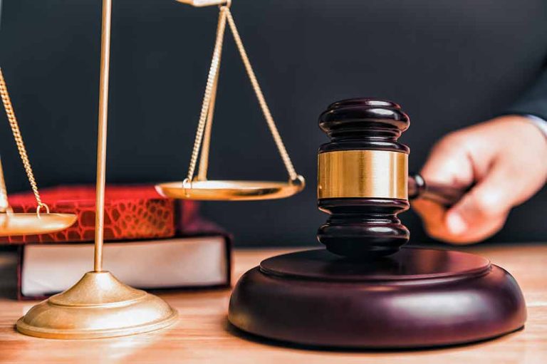 Manhattan Prosecutors Skirt Punishment Over Document Dump