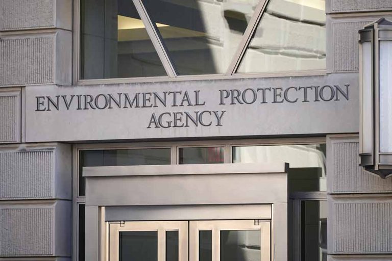 Biden Admin Selects Over 500 School Districts To Receive Funds For Clean Energy Buses
