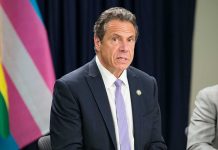 Andrew Cuomo Has Early Lead in NYC Mayoral Race