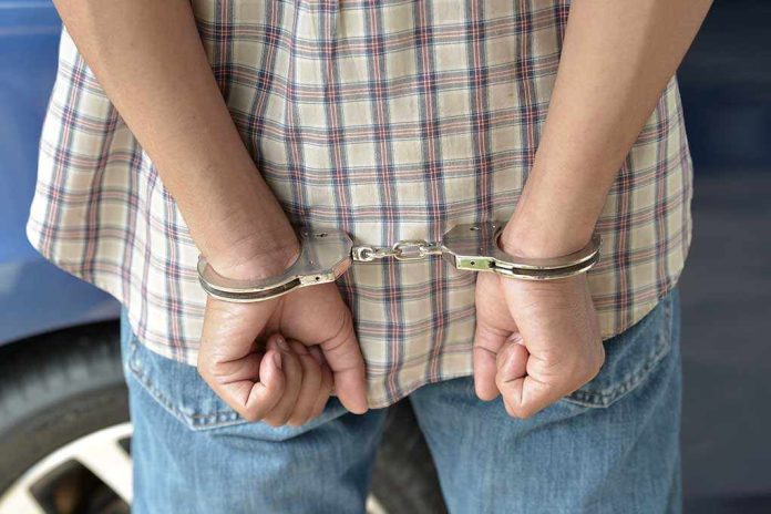shutterstock_215366989.jpg arrest